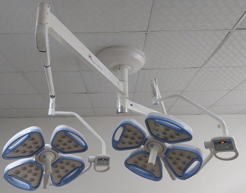05e98d03bf224da38 double dome led ot light 500x500 1 - SkyMedIdent