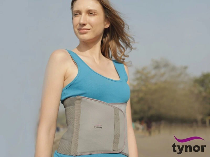 Tynor 9 Inches Abdominal Support - Small A 01