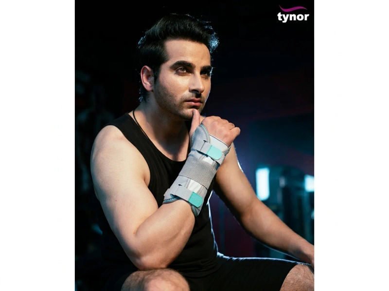 Tynor wrist and forearm splint small left e 03 29 06 2026 16a66303 - SkyMedIdent